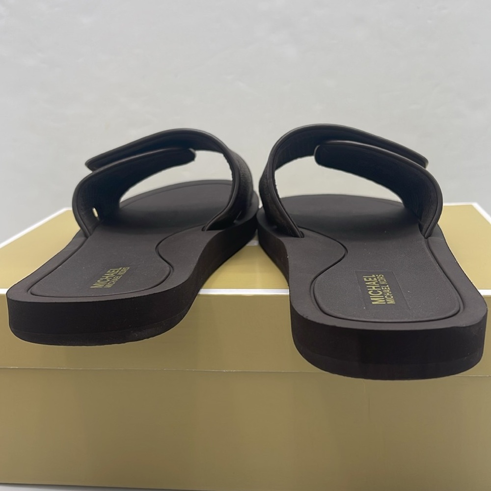 MICHAEL KORS Palmer Signature Logo Slide Sandal
Brown 
NWT - Picture 13 of 16